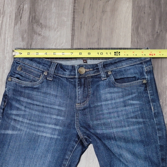 Kut from the Kloth Bermuda Shorts - Picture 6 of 10